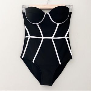 NWOT Black + White Push Up One Piece Swimsuit